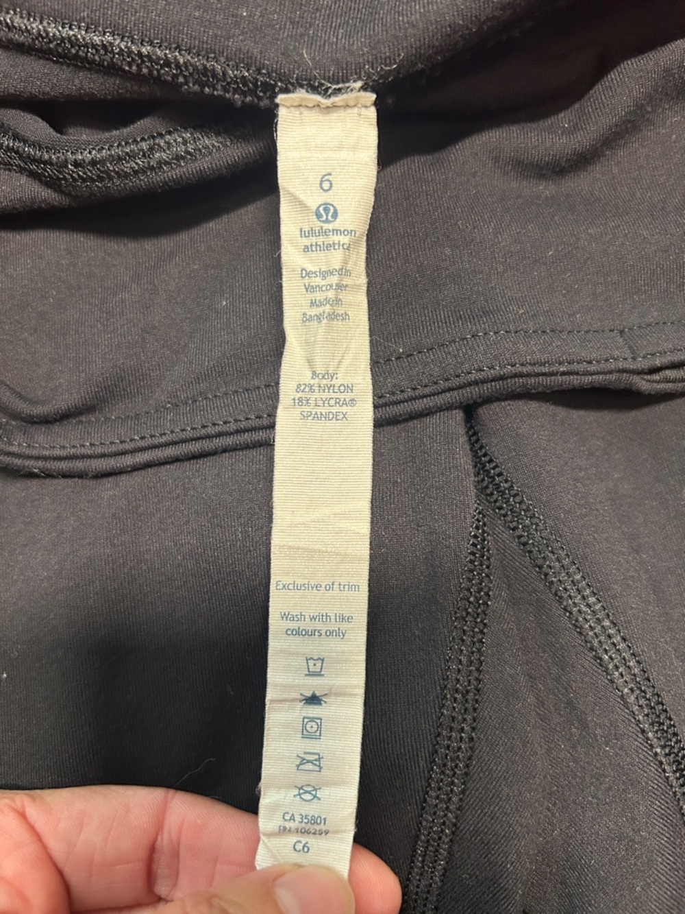 Lululemon Leggings Size 6 - Picture 4 of 6